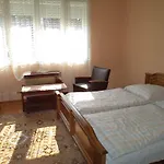 Casa de Férias Holiday Home Balatonbereny - Balaton 18099 *