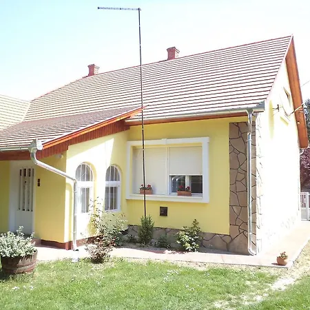 Holiday home - Balaton 18099 Balatonbereny